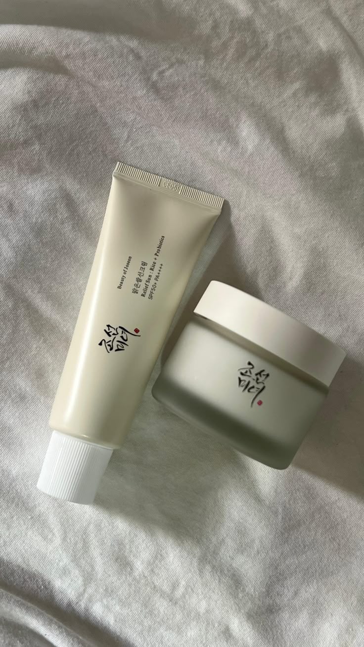 Prendre soin de sa peau avec seulement 2 produits